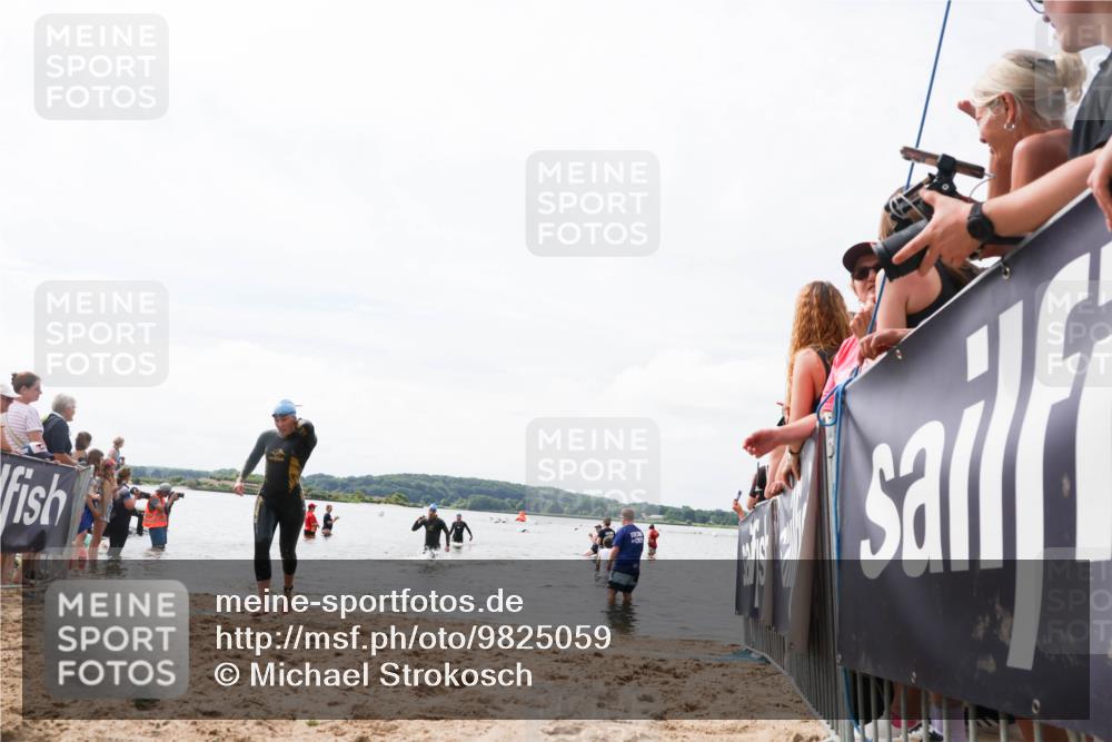 21.06.2026 - Viking Triathlon Michael Strokosch http://msf.ph/oto/9825059 21.06.2026 10:31:46 Schwimmen 17, 487, 506 meine-sportfotos.de