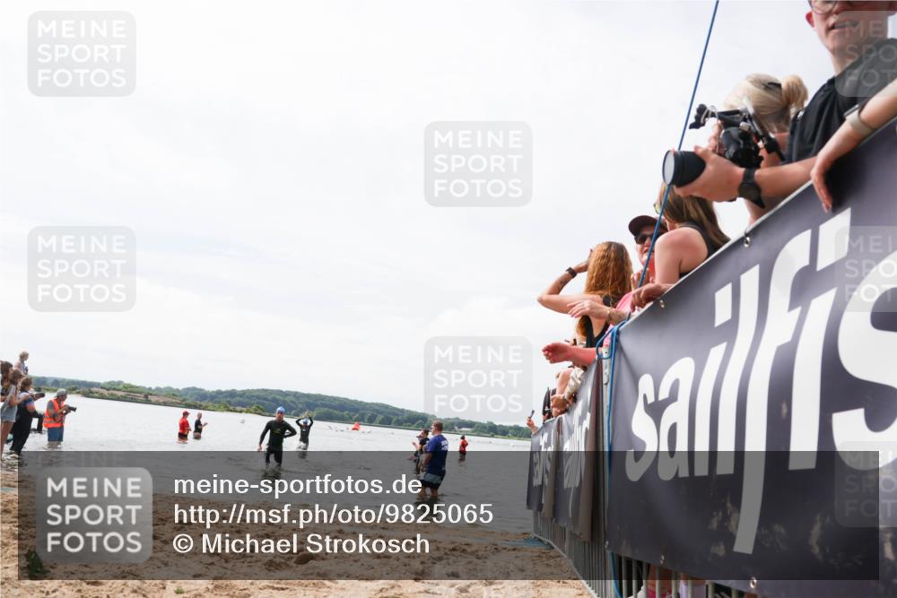 21.06.2026 - Viking Triathlon Michael Strokosch http://msf.ph/oto/9825065 21.06.2026 10:31:48 Schwimmen 17, 487 meine-sportfotos.de