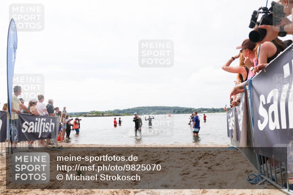 21.06.2026 - Viking Triathlon Michael Strokosch http://msf.ph/oto/9825070 21.06.2026 10:31:50 Schwimmen 17, 487 meine-sportfotos.de