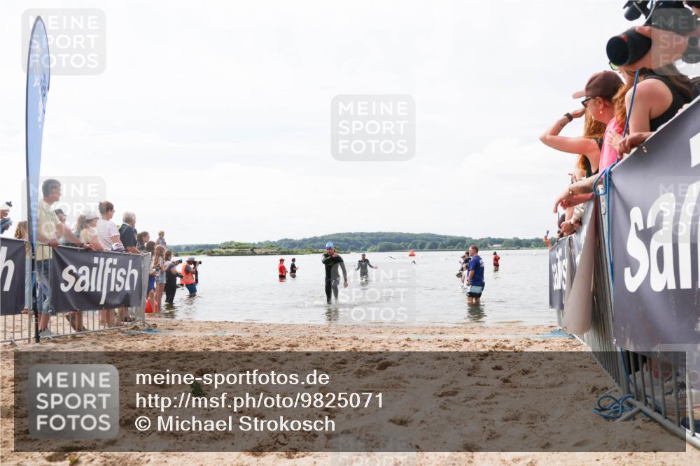 21.06.2026 - Viking Triathlon Michael Strokosch http://msf.ph/oto/9825071 21.06.2026 10:31:50 Schwimmen 17, 487 meine-sportfotos.de