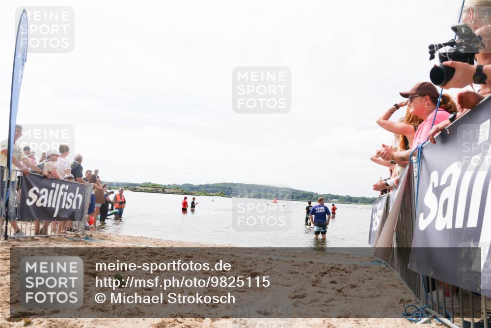 21.06.2026 - Viking Triathlon Michael Strokosch http://msf.ph/oto/9825115 21.06.2026 10:32:04 Schwimmen 278 meine-sportfotos.de