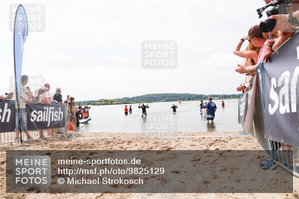 21.06.2026 - Viking Triathlon Michael Strokosch http://msf.ph/oto/9825129 21.06.2026 10:32:15 Schwimmen 145 meine-sportfotos.de