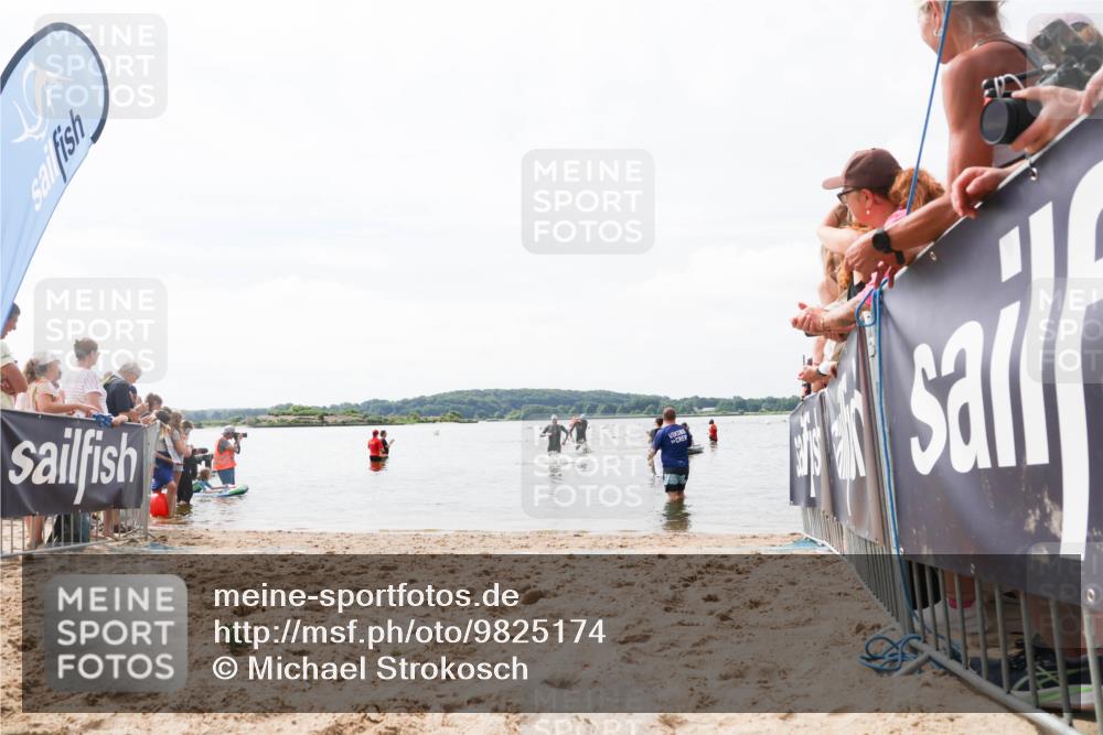 21.06.2026 - Viking Triathlon Michael Strokosch http://msf.ph/oto/9825174 21.06.2026 10:32:39 Schwimmen 447, 500 meine-sportfotos.de