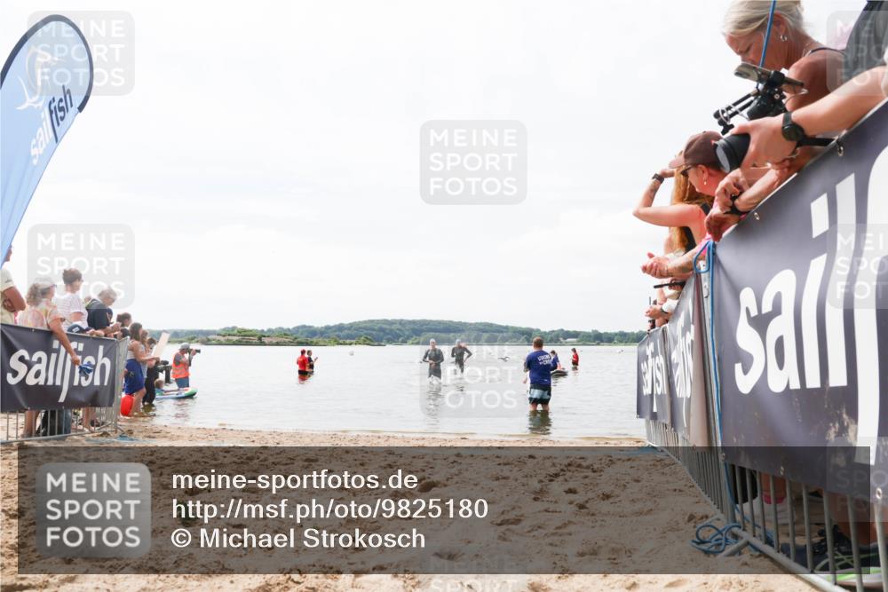 21.06.2026 - Viking Triathlon Michael Strokosch http://msf.ph/oto/9825180 21.06.2026 10:32:41 Schwimmen 447, 500 meine-sportfotos.de