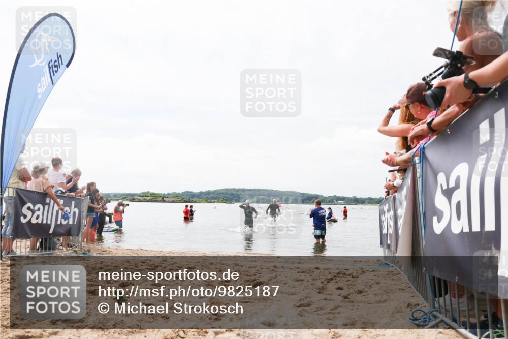 21.06.2026 - Viking Triathlon Michael Strokosch http://msf.ph/oto/9825187 21.06.2026 10:32:43 Schwimmen 447, 500 meine-sportfotos.de