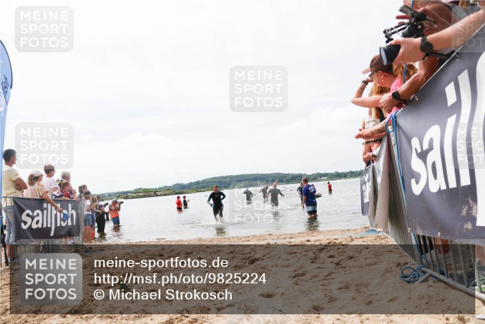 21.06.2026 - Viking Triathlon Michael Strokosch http://msf.ph/oto/9825224 21.06.2026 10:32:56 Schwimmen 126, 644 meine-sportfotos.de
