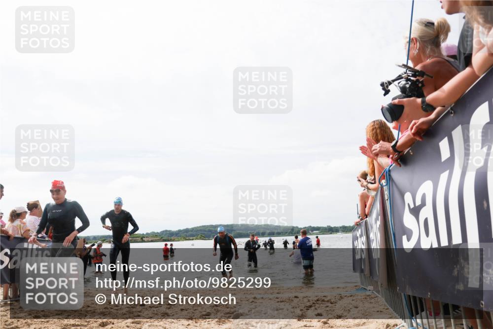 21.06.2026 - Viking Triathlon Michael Strokosch http://msf.ph/oto/9825299 21.06.2026 10:33:21 Schwimmen 109, 238, 579, 625 meine-sportfotos.de