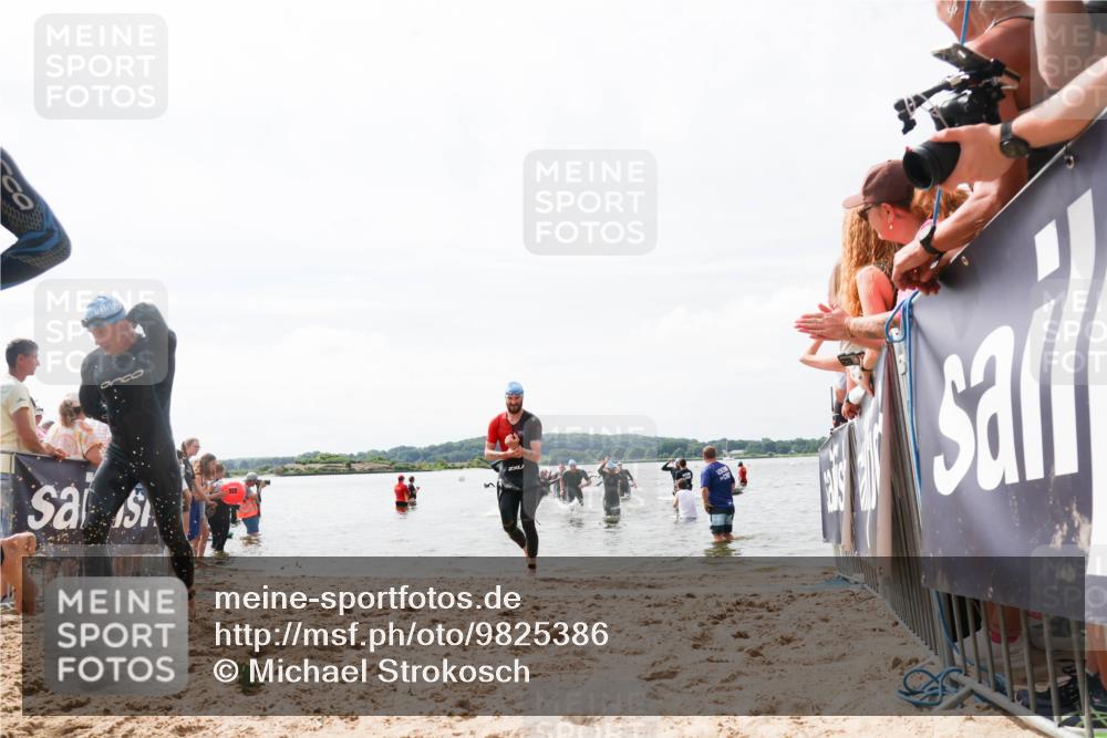 21.06.2026 - Viking Triathlon Michael Strokosch http://msf.ph/oto/9825386 21.06.2026 10:33:50 Schwimmen 28, 62, 180, 249, 392, 410, 524, 537 meine-sportfotos.de