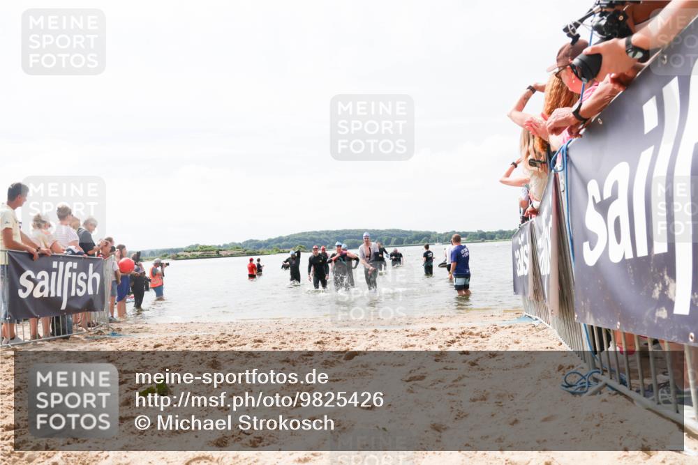 21.06.2026 - Viking Triathlon Michael Strokosch http://msf.ph/oto/9825426 21.06.2026 10:34:03 Schwimmen 28, 102, 154, 265, 343, 432, 524, 660, 664 meine-sportfotos.de