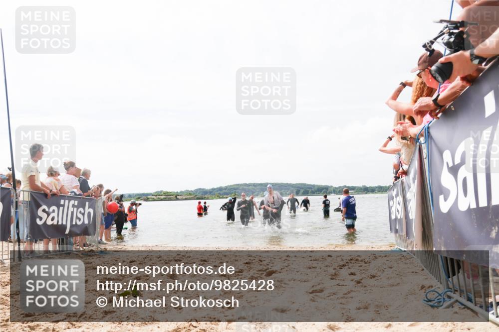 21.06.2026 - Viking Triathlon Michael Strokosch http://msf.ph/oto/9825428 21.06.2026 10:34:04 Schwimmen 28, 102, 154, 265, 343, 432, 524, 660, 664 meine-sportfotos.de