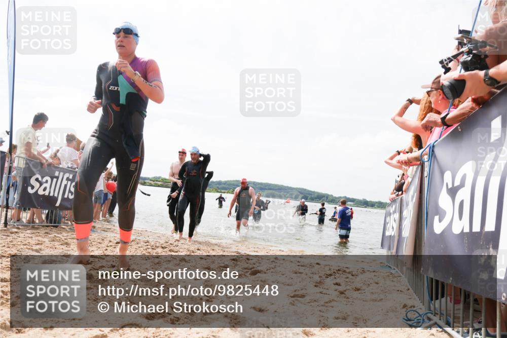 21.06.2026 - Viking Triathlon Michael Strokosch http://msf.ph/oto/9825448 21.06.2026 10:34:10 Schwimmen 102, 154, 221, 343, 432, 462, 660, 664 meine-sportfotos.de