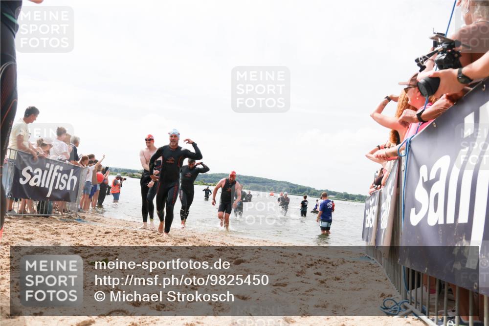 21.06.2026 - Viking Triathlon Michael Strokosch http://msf.ph/oto/9825450 21.06.2026 10:34:11 Schwimmen 47, 102, 154, 221, 343, 432, 462, 660, 664 meine-sportfotos.de
