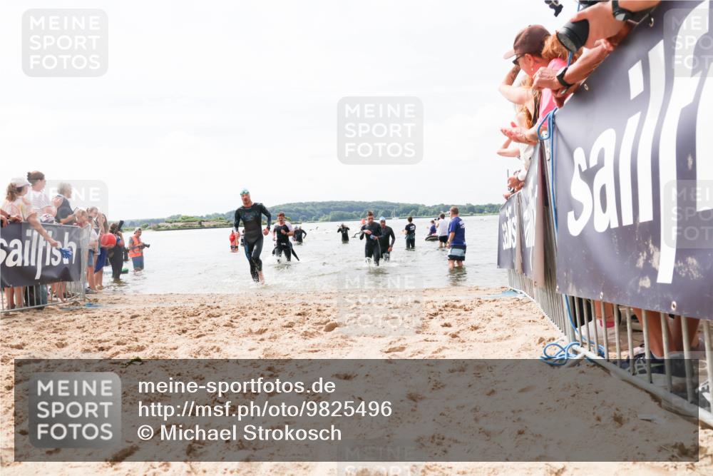 21.06.2026 - Viking Triathlon Michael Strokosch http://msf.ph/oto/9825496 21.06.2026 10:34:26 Schwimmen 30, 47, 90, 170, 576, 627 meine-sportfotos.de
