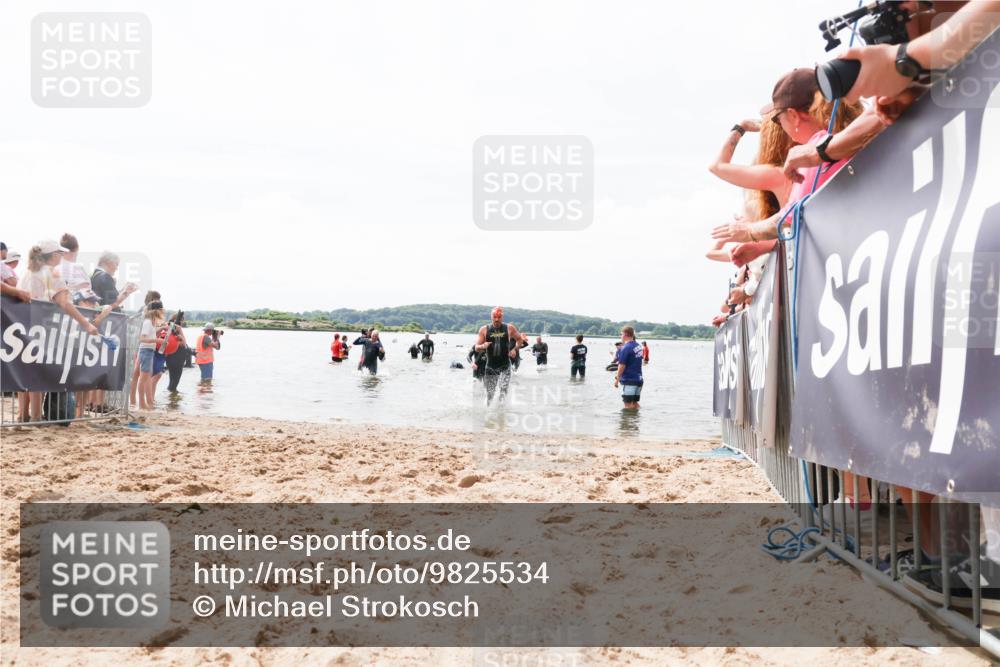 21.06.2026 - Viking Triathlon Michael Strokosch http://msf.ph/oto/9825534 21.06.2026 10:34:39 Schwimmen 391, 440, 653 meine-sportfotos.de