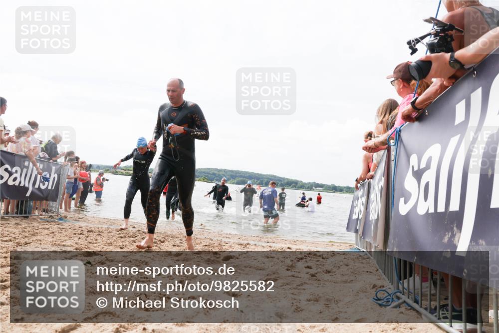 21.06.2026 - Viking Triathlon Michael Strokosch http://msf.ph/oto/9825582 21.06.2026 10:34:55 Schwimmen 26, 51, 82, 118, 161, 199, 255, 386, 536 meine-sportfotos.de
