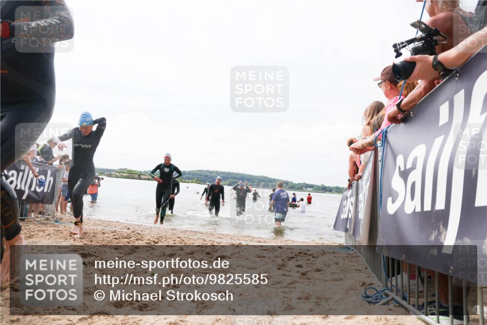 21.06.2026 - Viking Triathlon Michael Strokosch http://msf.ph/oto/9825585 21.06.2026 10:34:56 Schwimmen 26, 82, 118, 161, 199, 255, 386, 536 meine-sportfotos.de