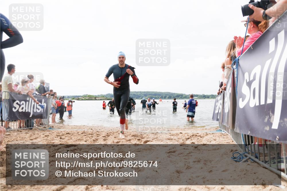 21.06.2026 - Viking Triathlon Michael Strokosch http://msf.ph/oto/9825674 21.06.2026 10:35:25 Schwimmen 73, 136, 194, 242, 380, 430, 490, 568, 623 meine-sportfotos.de