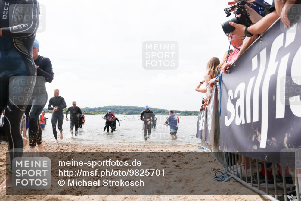 21.06.2026 - Viking Triathlon Michael Strokosch http://msf.ph/oto/9825701 21.06.2026 10:35:34 Schwimmen 49, 136, 194, 226, 242, 311, 332, 380, 430, 490, 501, 551 meine-sportfotos.de