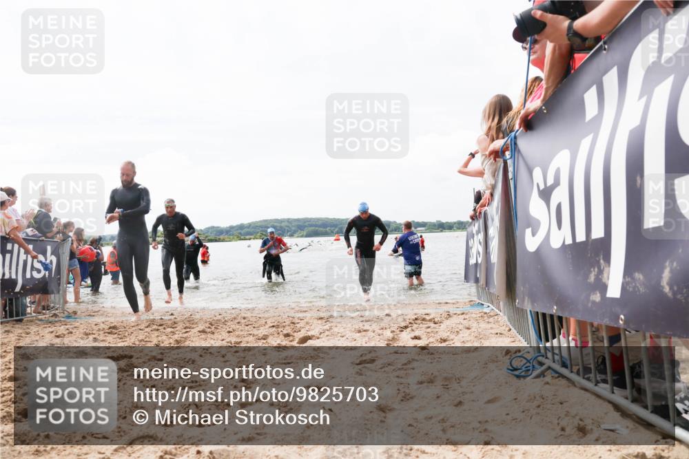 21.06.2026 - Viking Triathlon Michael Strokosch http://msf.ph/oto/9825703 21.06.2026 10:35:35 Schwimmen 49, 136, 194, 226, 242, 311, 332, 380, 430, 501, 551 meine-sportfotos.de