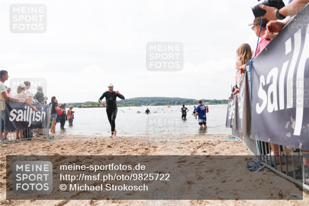 21.06.2026 - Viking Triathlon Michael Strokosch http://msf.ph/oto/9825722 21.06.2026 10:35:41 Schwimmen 49, 226, 311, 332, 501, 551 meine-sportfotos.de