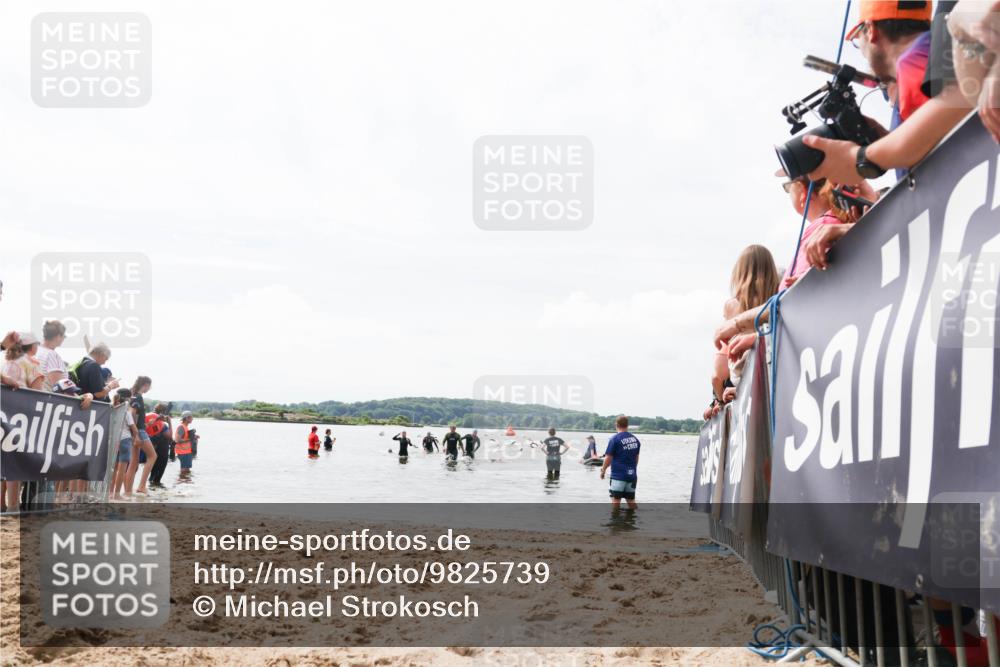 21.06.2026 - Viking Triathlon Michael Strokosch http://msf.ph/oto/9825739 21.06.2026 10:35:50 Schwimmen  meine-sportfotos.de