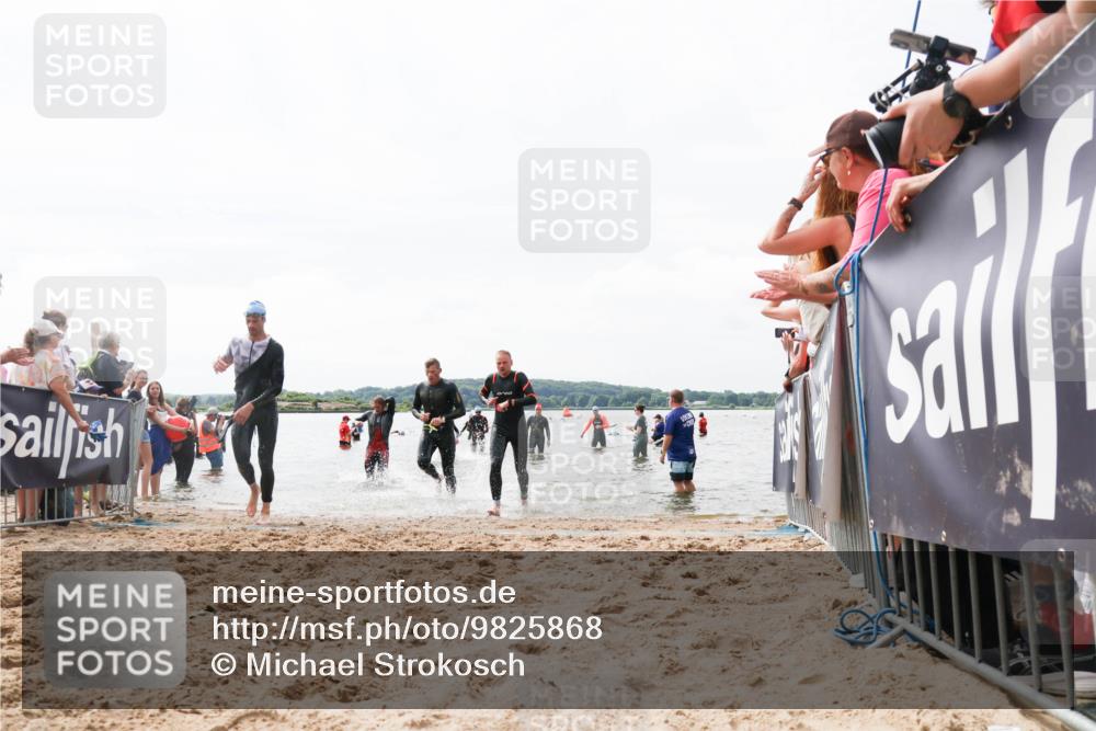 21.06.2026 - Viking Triathlon Michael Strokosch http://msf.ph/oto/9825868 21.06.2026 10:36:33 Schwimmen 16, 43, 113, 205, 475, 543, 604, 612 meine-sportfotos.de