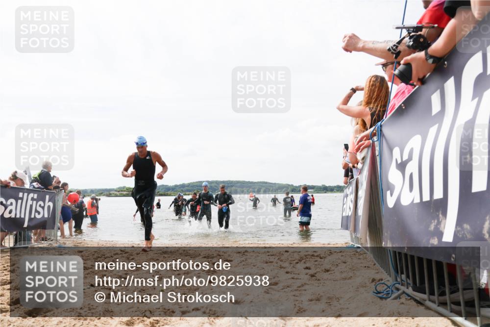 21.06.2026 - Viking Triathlon Michael Strokosch http://msf.ph/oto/9825938 21.06.2026 10:36:56 Schwimmen 68, 87, 122, 325, 364, 395, 526, 606 meine-sportfotos.de