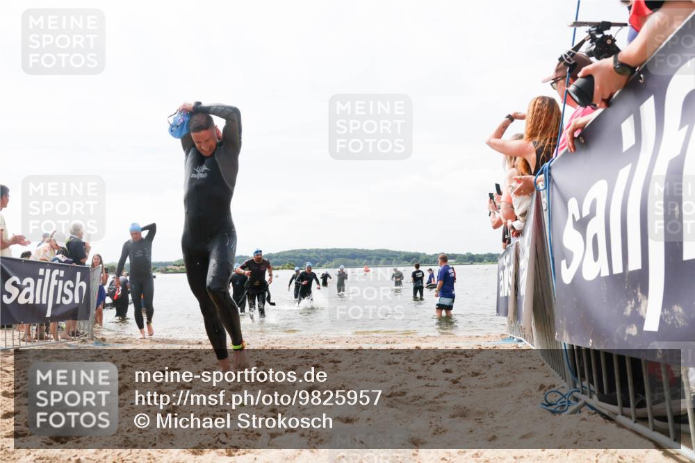 21.06.2026 - Viking Triathlon Michael Strokosch http://msf.ph/oto/9825957 21.06.2026 10:37:03 Schwimmen 84, 87, 122, 186, 325, 364, 395, 407, 606 meine-sportfotos.de
