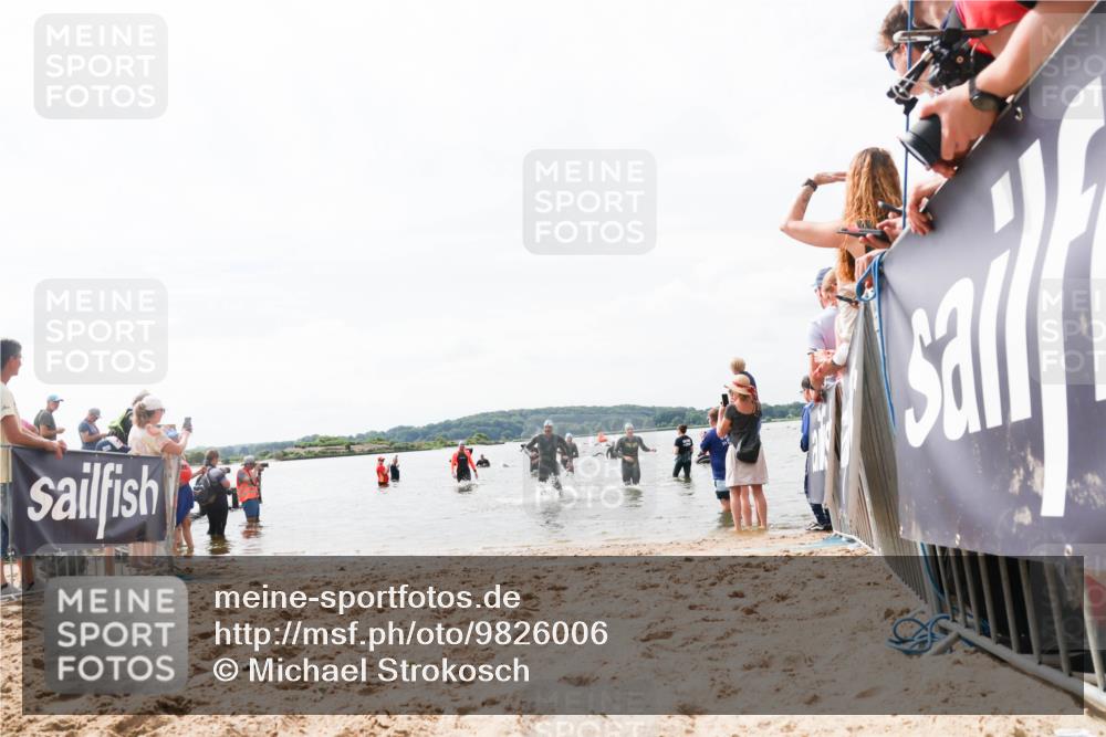 21.06.2026 - Viking Triathlon Michael Strokosch http://msf.ph/oto/9826006 21.06.2026 10:37:19 Schwimmen 89, 142, 455, 553 meine-sportfotos.de