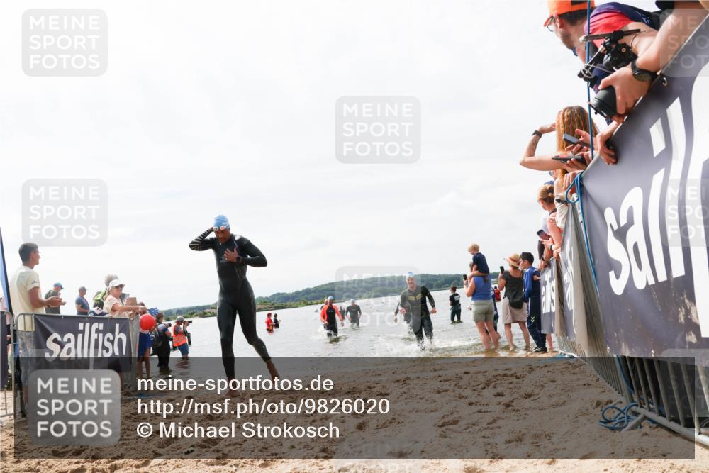 21.06.2026 - Viking Triathlon Michael Strokosch http://msf.ph/oto/9826020 21.06.2026 10:37:24 Schwimmen 64, 89, 370, 455 meine-sportfotos.de