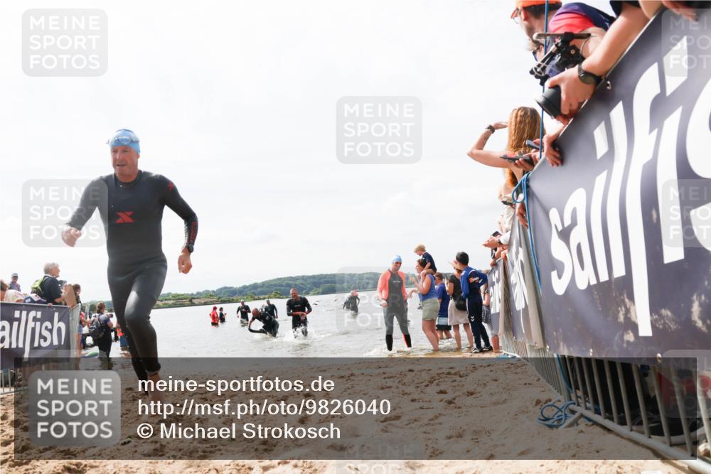 21.06.2026 - Viking Triathlon Michael Strokosch http://msf.ph/oto/9826040 21.06.2026 10:37:30 Schwimmen 64, 89, 111, 370, 450 meine-sportfotos.de