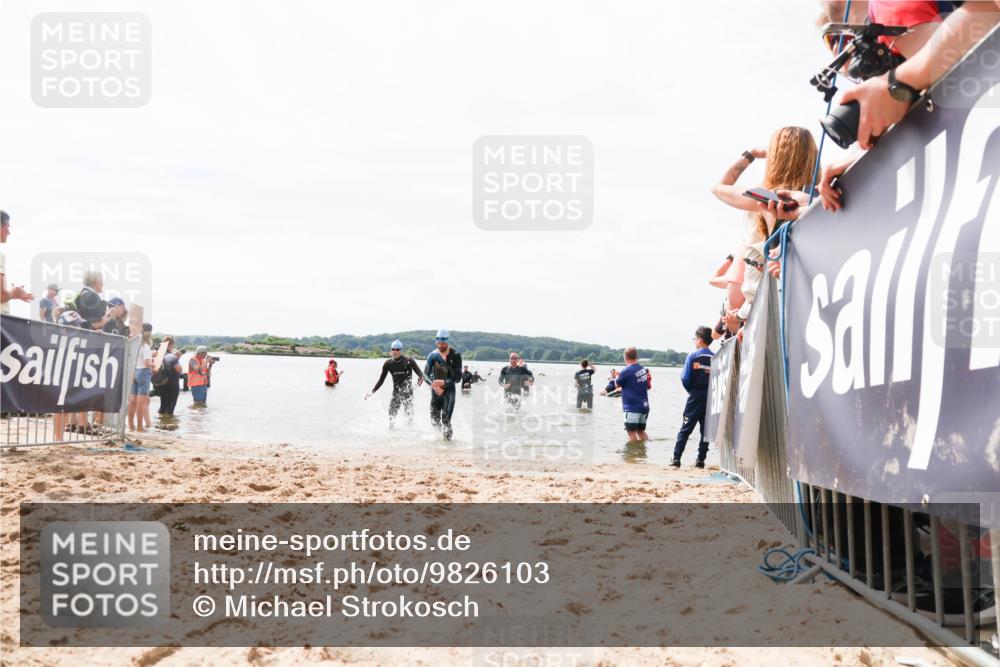 21.06.2026 - Viking Triathlon Michael Strokosch http://msf.ph/oto/9826103 21.06.2026 10:37:52 Schwimmen 197, 243, 467, 513, 633 meine-sportfotos.de