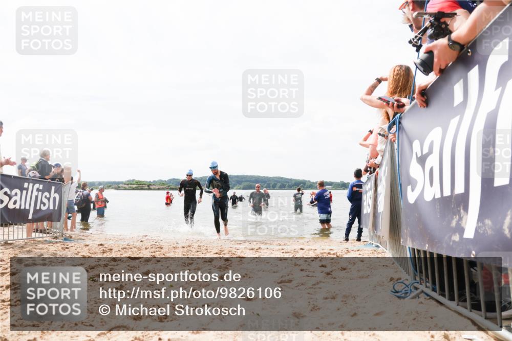21.06.2026 - Viking Triathlon Michael Strokosch http://msf.ph/oto/9826106 21.06.2026 10:37:53 Schwimmen 197, 243, 467, 633 meine-sportfotos.de