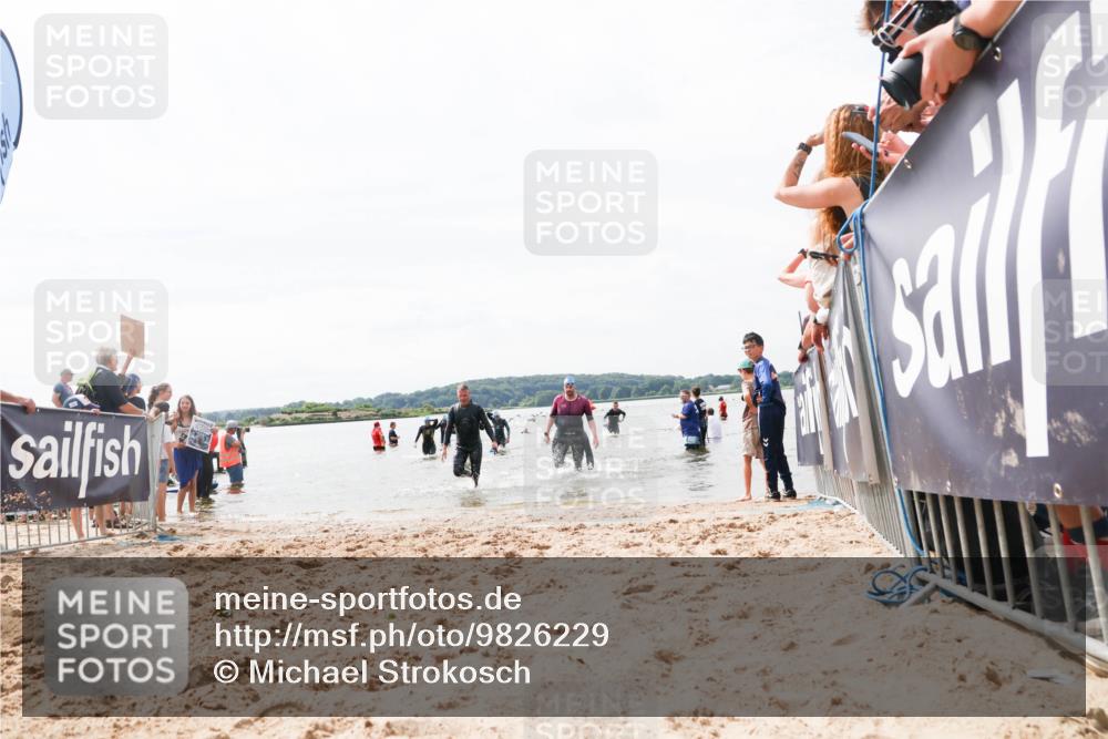 21.06.2026 - Viking Triathlon Michael Strokosch http://msf.ph/oto/9826229 21.06.2026 10:38:34 Schwimmen 55, 300, 316, 546, 567 meine-sportfotos.de
