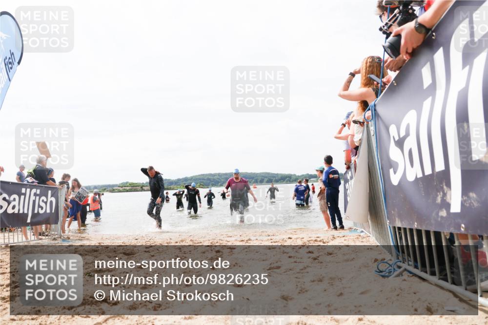 21.06.2026 - Viking Triathlon Michael Strokosch http://msf.ph/oto/9826235 21.06.2026 10:38:36 Schwimmen 55, 300, 316, 397, 546, 567 meine-sportfotos.de