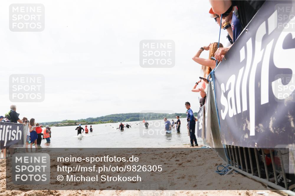 21.06.2026 - Viking Triathlon Michael Strokosch http://msf.ph/oto/9826305 21.06.2026 10:38:59 Schwimmen 144, 419, 559, 666 meine-sportfotos.de