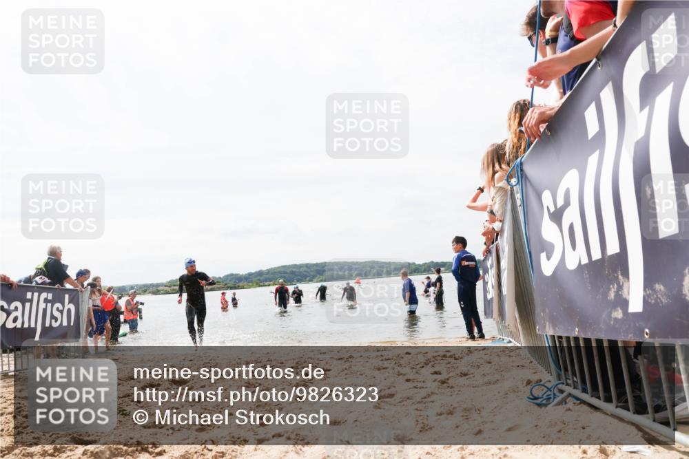 21.06.2026 - Viking Triathlon Michael Strokosch http://msf.ph/oto/9826323 21.06.2026 10:39:05 Schwimmen 559 meine-sportfotos.de