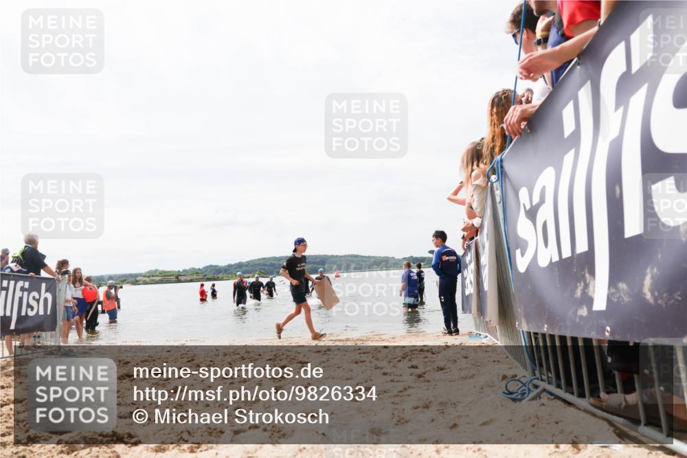 21.06.2026 - Viking Triathlon Michael Strokosch http://msf.ph/oto/9826334 21.06.2026 10:39:09 Schwimmen 152, 559 meine-sportfotos.de