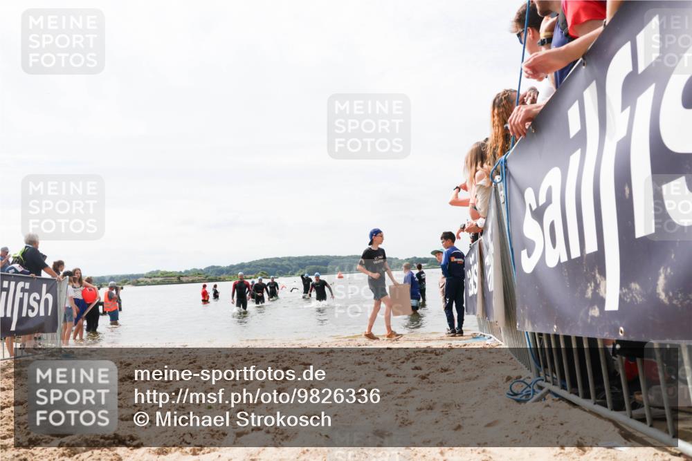 21.06.2026 - Viking Triathlon Michael Strokosch http://msf.ph/oto/9826336 21.06.2026 10:39:10 Schwimmen 152, 328, 559 meine-sportfotos.de
