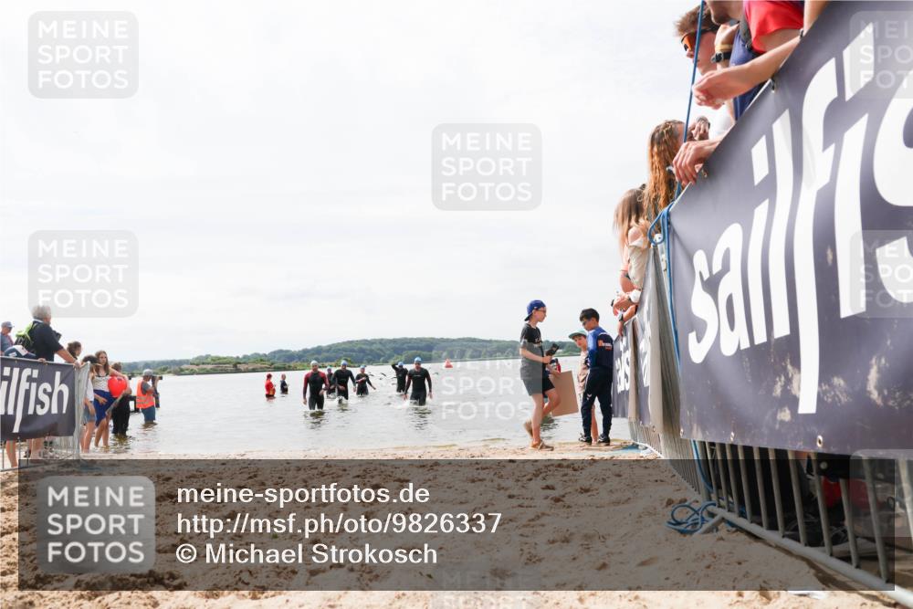 21.06.2026 - Viking Triathlon Michael Strokosch http://msf.ph/oto/9826337 21.06.2026 10:39:10 Schwimmen 152, 328, 559 meine-sportfotos.de
