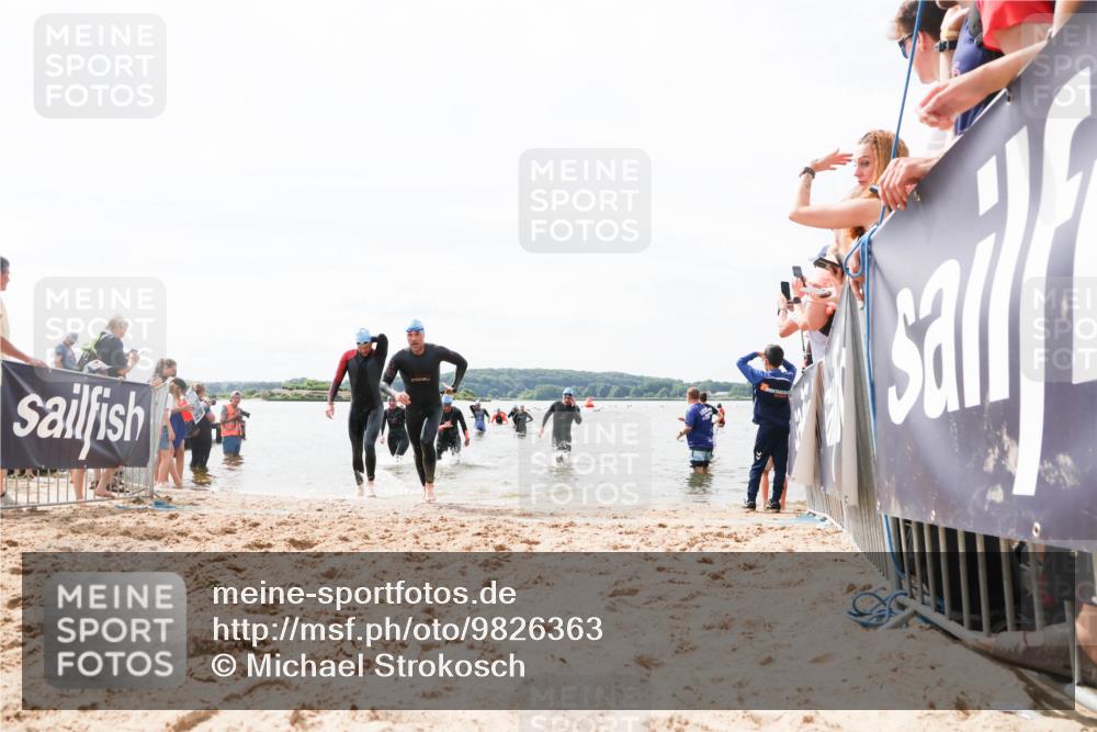 21.06.2026 - Viking Triathlon Michael Strokosch http://msf.ph/oto/9826363 21.06.2026 10:39:19 Schwimmen 152, 214, 232, 328, 340, 457 meine-sportfotos.de