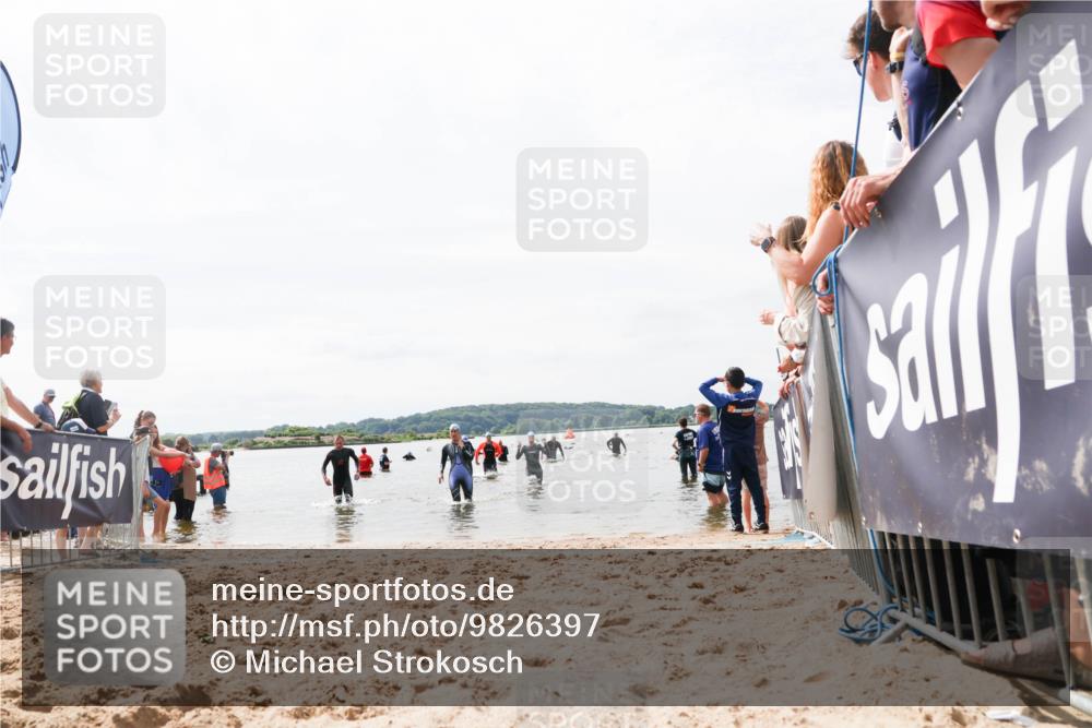 21.06.2026 - Viking Triathlon Michael Strokosch http://msf.ph/oto/9826397 21.06.2026 10:39:30 Schwimmen 214, 229, 400, 508 meine-sportfotos.de