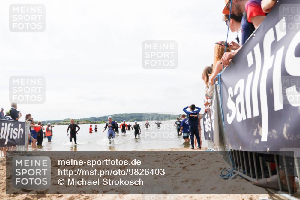 21.06.2026 - Viking Triathlon Michael Strokosch http://msf.ph/oto/9826403 21.06.2026 10:39:32 Schwimmen 229, 400, 485, 508, 519 meine-sportfotos.de