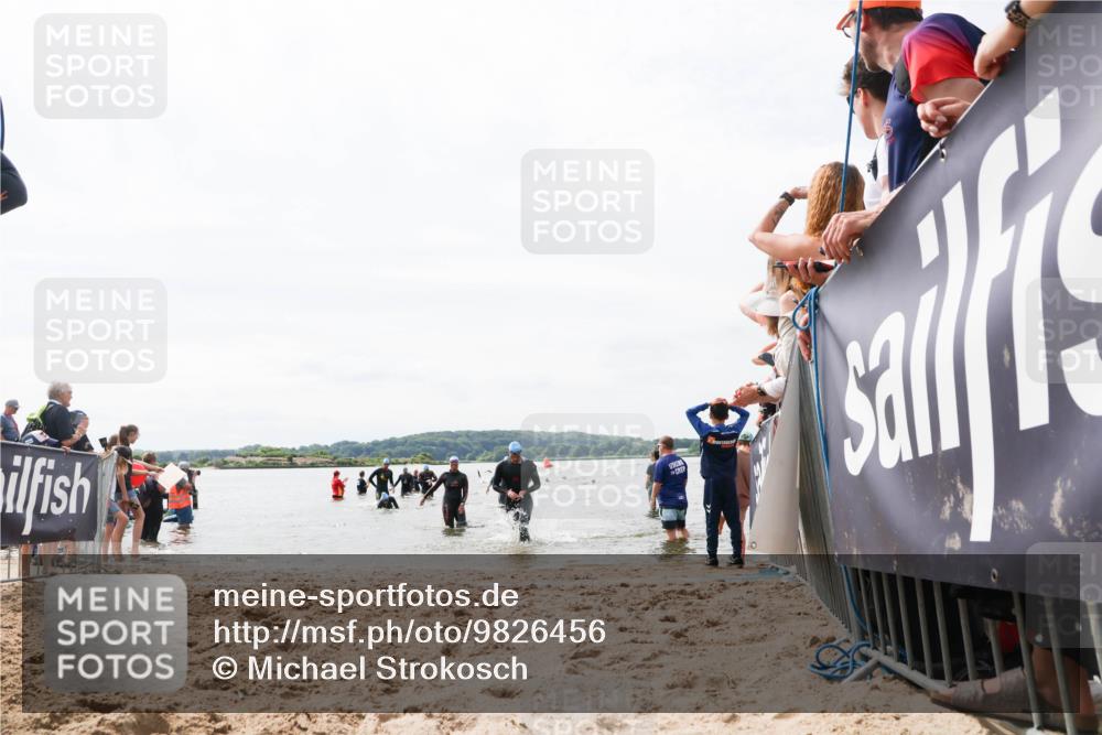 21.06.2026 - Viking Triathlon Michael Strokosch http://msf.ph/oto/9826456 21.06.2026 10:39:50 Schwimmen 233, 349, 442, 634 meine-sportfotos.de
