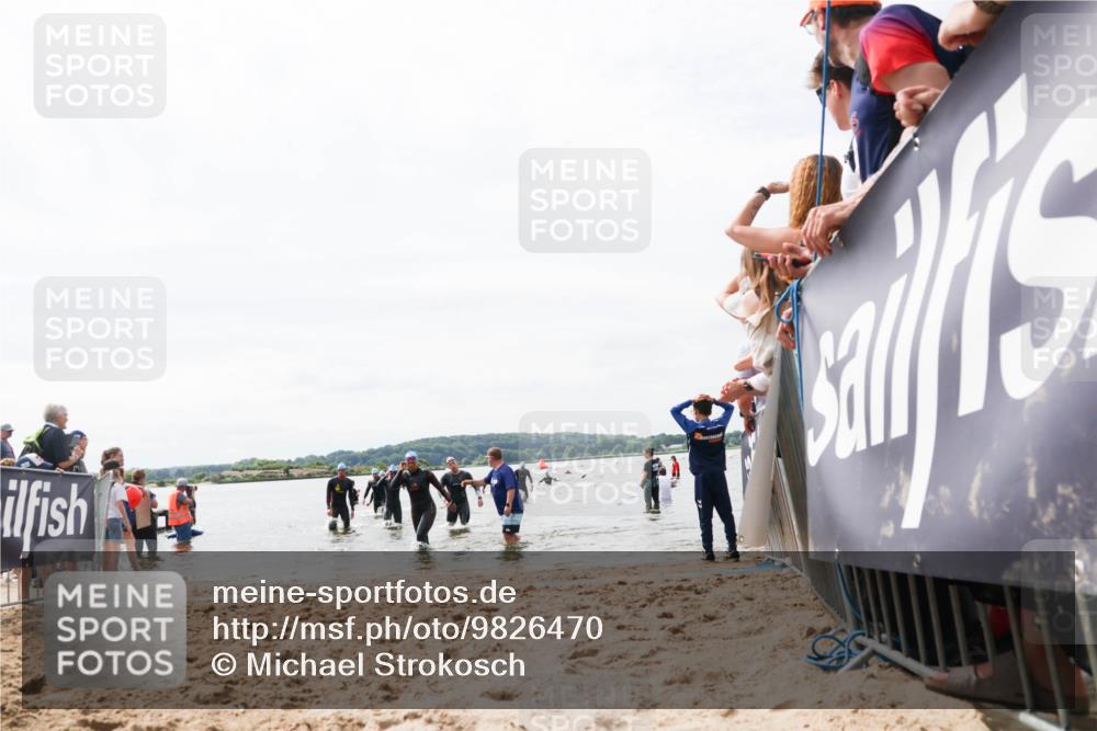 21.06.2026 - Viking Triathlon Michael Strokosch http://msf.ph/oto/9826470 21.06.2026 10:39:54 Schwimmen 125, 233, 349, 493 meine-sportfotos.de