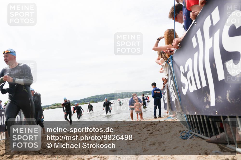 21.06.2026 - Viking Triathlon Michael Strokosch http://msf.ph/oto/9826498 21.06.2026 10:40:04 Schwimmen 125, 167, 211, 233, 256, 333, 411, 493, 647 meine-sportfotos.de