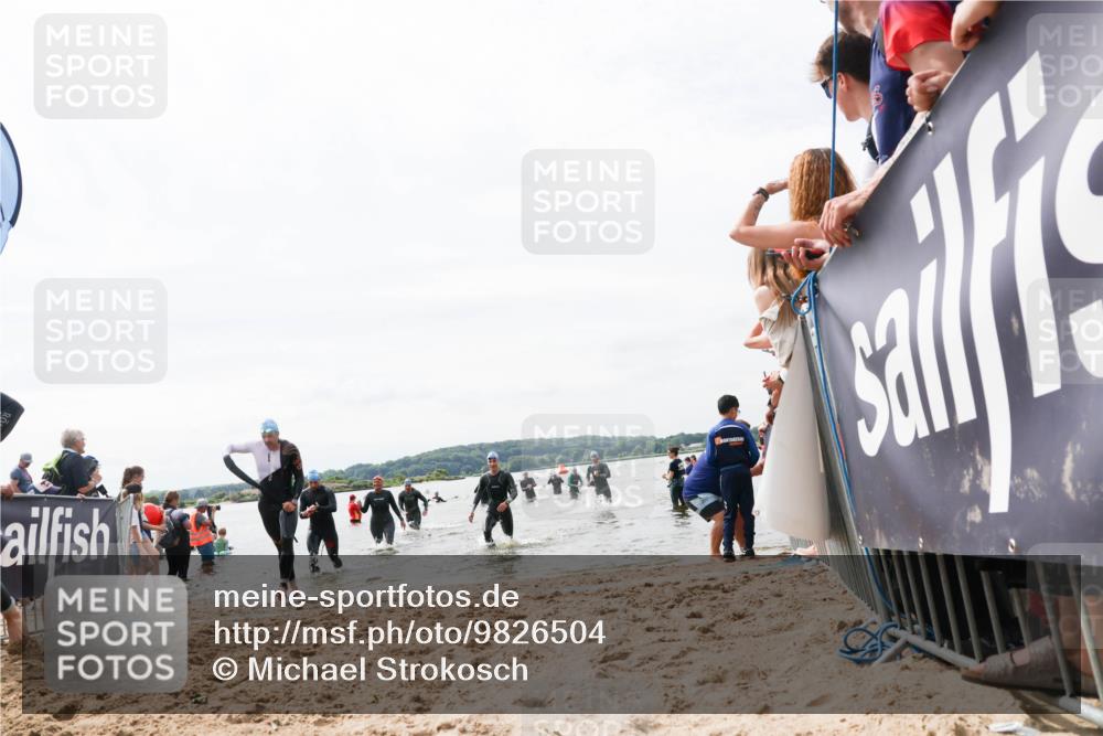 21.06.2026 - Viking Triathlon Michael Strokosch http://msf.ph/oto/9826504 21.06.2026 10:40:06 Schwimmen 125, 167, 211, 256, 333, 411, 484, 493, 647 meine-sportfotos.de
