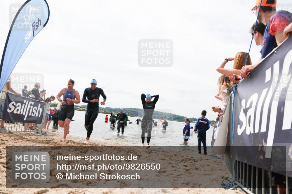 21.06.2026 - Viking Triathlon Michael Strokosch http://msf.ph/oto/9826550 21.06.2026 10:40:21 Schwimmen 34, 58, 398, 425, 460, 496, 649 meine-sportfotos.de