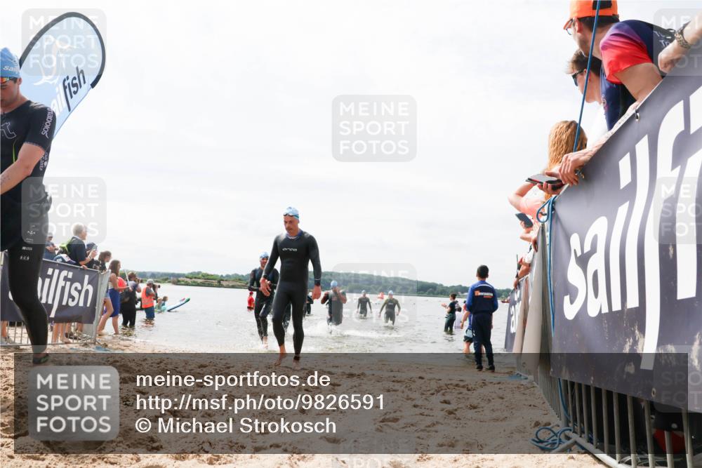 21.06.2026 - Viking Triathlon Michael Strokosch http://msf.ph/oto/9826591 21.06.2026 10:40:35 Schwimmen 34, 150, 195, 227, 301, 312, 355, 456, 461, 616 meine-sportfotos.de