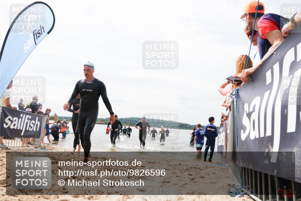 21.06.2026 - Viking Triathlon Michael Strokosch http://msf.ph/oto/9826596 21.06.2026 10:40:36 Schwimmen 150, 195, 227, 301, 312, 355, 456, 461, 616 meine-sportfotos.de